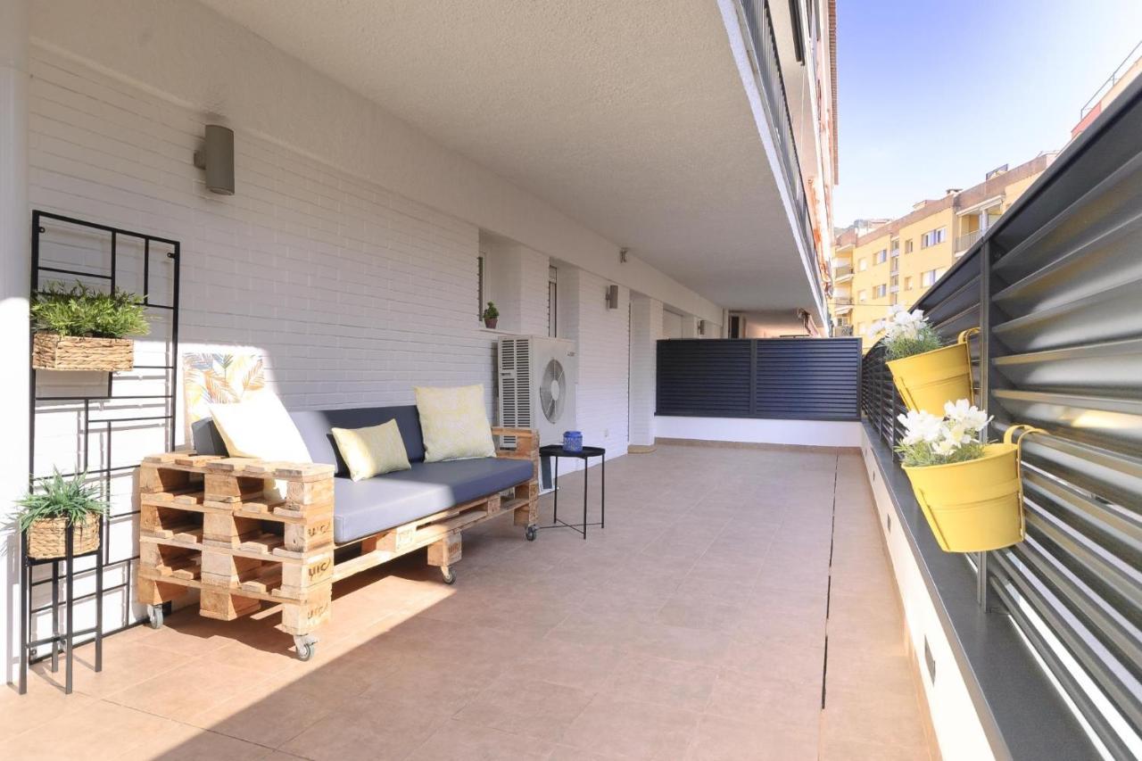 Lets Holidays Cozy Apartment With Terrace Tossa de Mar Exteriör bild