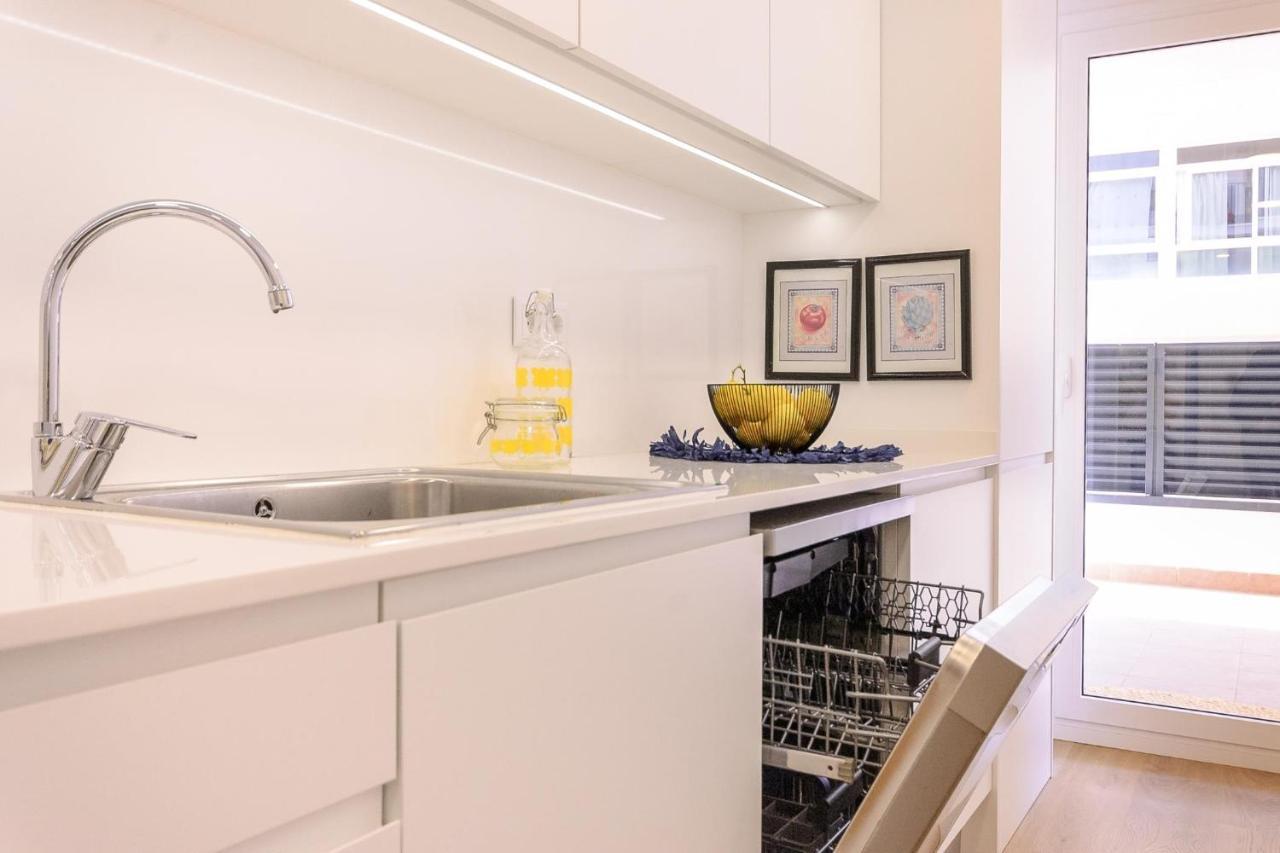 Lets Holidays Cozy Apartment With Terrace Tossa de Mar Exteriör bild
