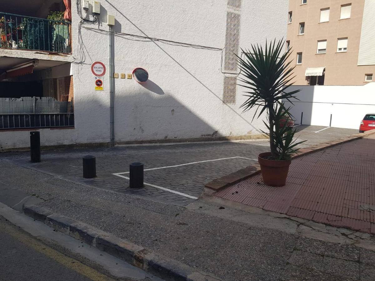 Lets Holidays Cozy Apartment With Terrace Tossa de Mar Exteriör bild